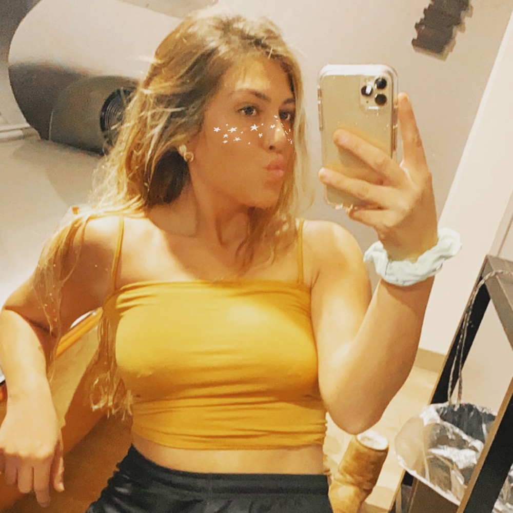 Meet your Posher, Brooke